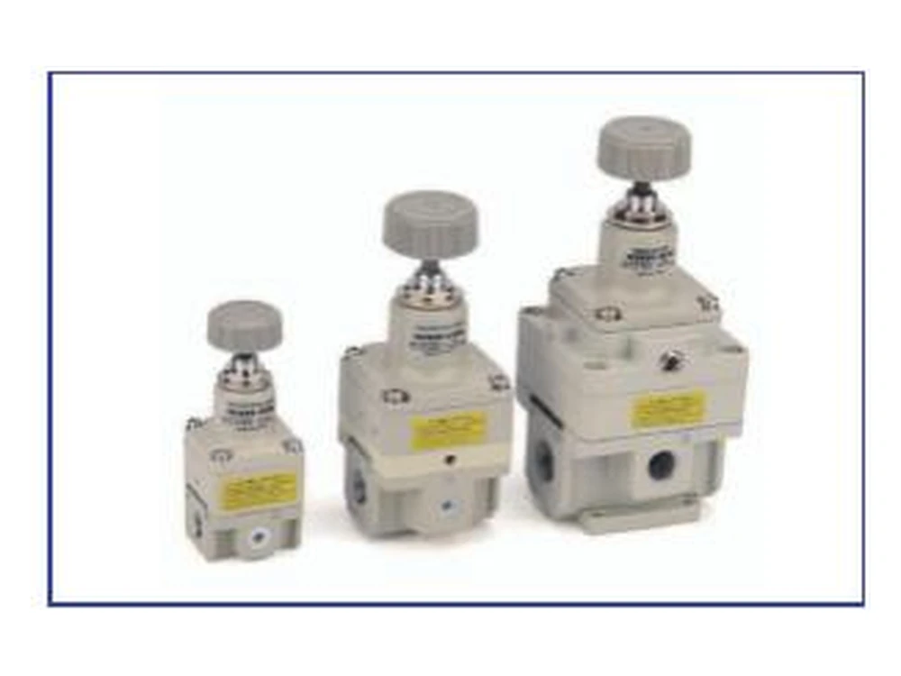 P33 IR Precision Pressure Regulator - Features and Model Number
